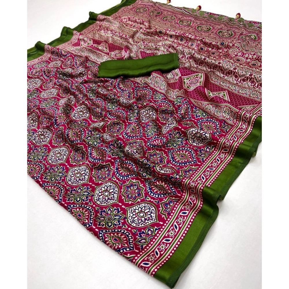 PID-67148-Women-s-Crepe-Printed-Saree-With-Unstitched-Blouse-5-5-Mtr-Pink-3-1000x1000-1.webp PID-67148-Women-s-Crepe-Printed-Saree-With-Unstitched-Blouse-5-5-Mtr-Pink-3-1000x1000-1.webp